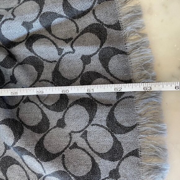 COACH Signature C Black Gray Reversible Scarf with Fringe - Picture 13 of 14
